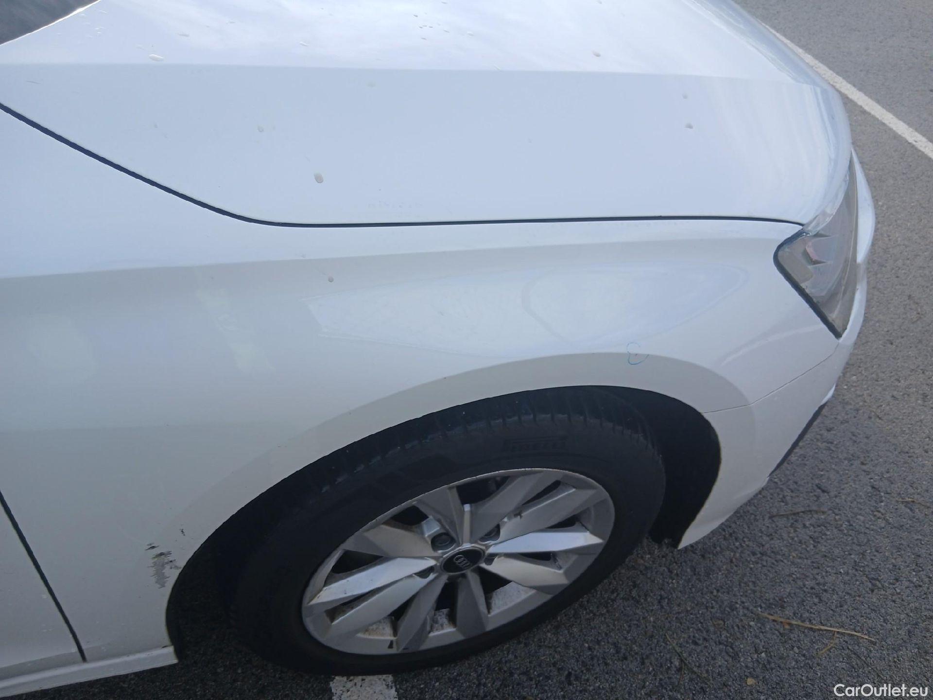  Audi  A3 AUDI  / 2020 / 5P / berlina con portón Sportback 30 TFSI 81kW (110CV) S tronic #26