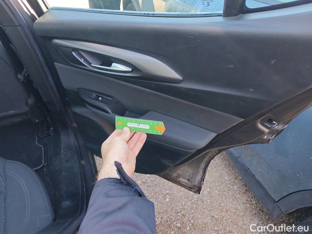  Alfa Romeo  TONALE Alfa Romeo  / 2022 / 5P / todoterreno 1.5 MHEV GASOLINA 160 CV Ti FWD (AC) #7