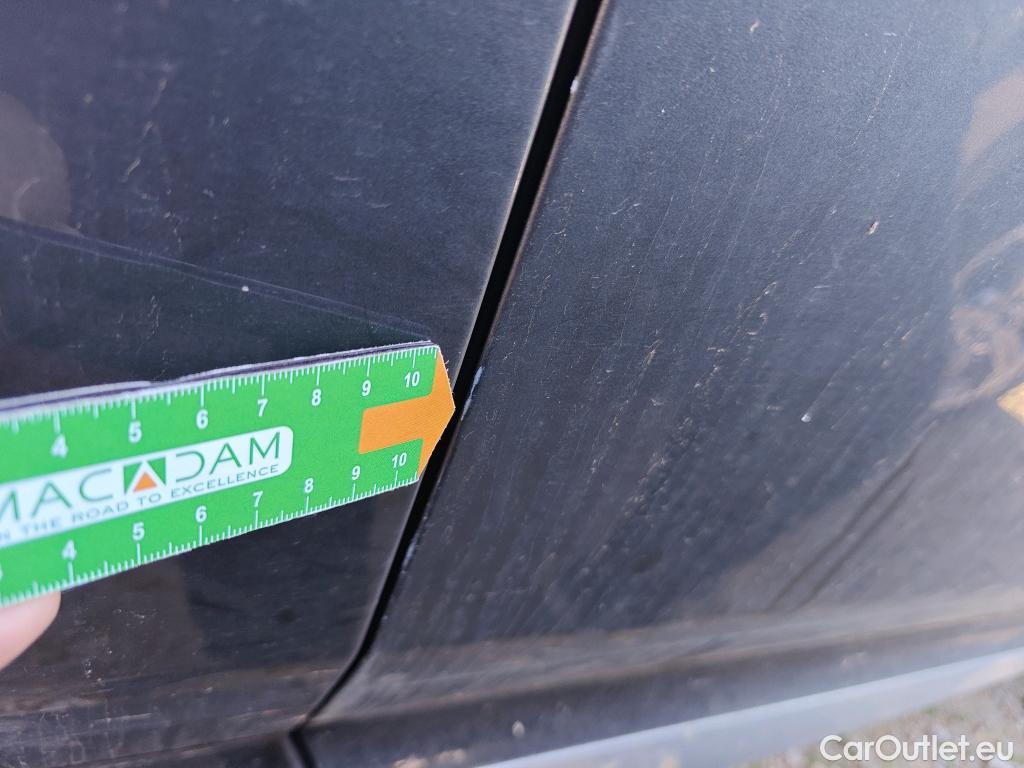  Alfa Romeo  TONALE Alfa Romeo  / 2022 / 5P / todoterreno 1.5 MHEV GASOLINA 160 CV Ti FWD (AC) #30