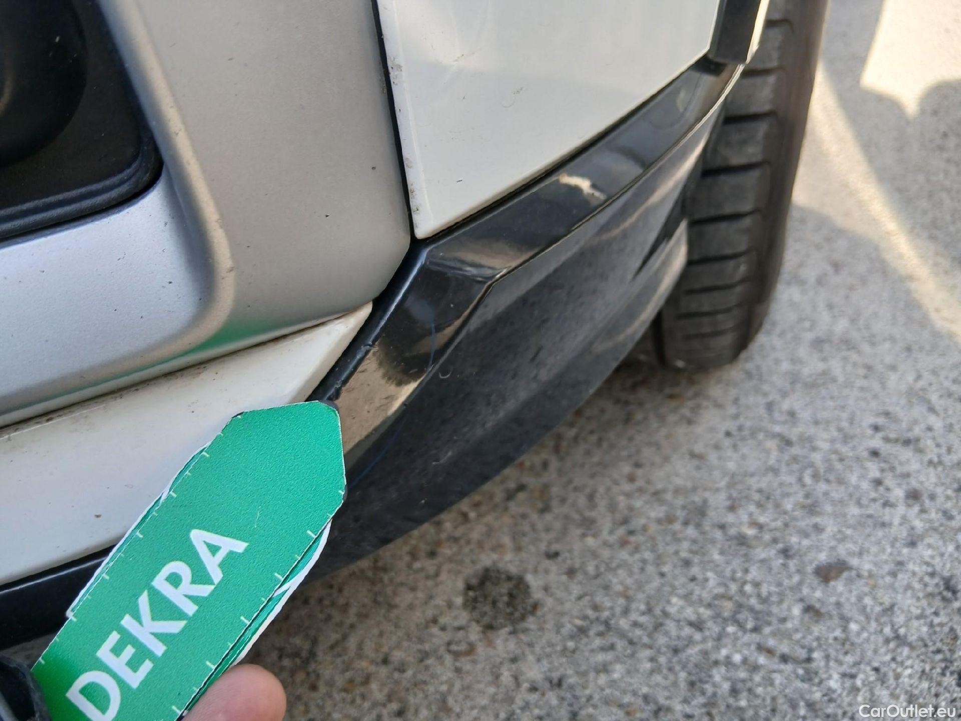  Audi  Q2 AUDI  / 2020 / 5P / todoterreno Advanced 35 TFSI 110kW (150CV) S tronic (AC) #14