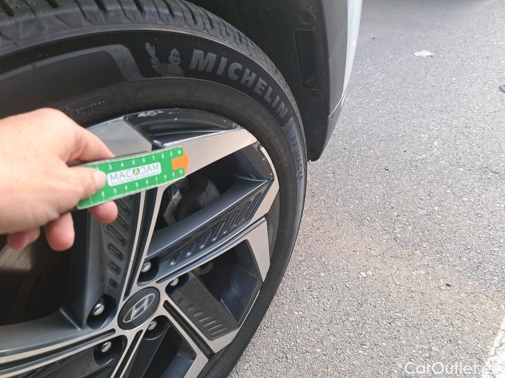  Hyundai  Tucson HYUNDAI  / 2020 / 5P / todoterreno 1.6 TGDI PHEV 195kW Tecno Sky Auto 4x4 #17