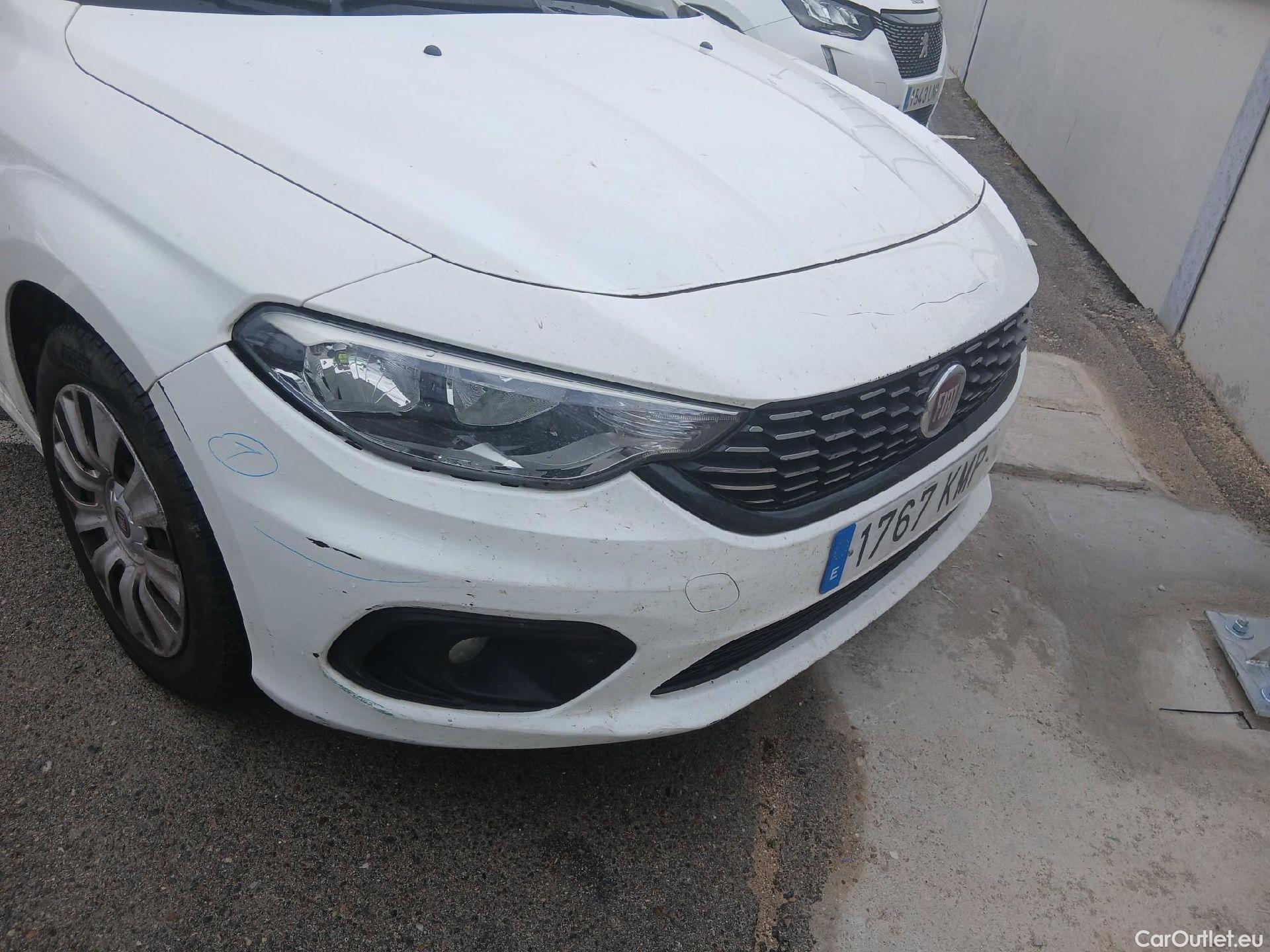  Fiat  Tipo FIAT  5p 2G berlina con portón 1.6 Business 88kW (120CV) Multijet II #16