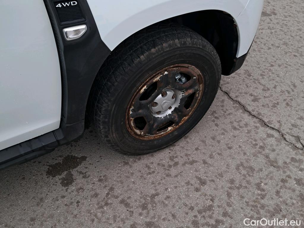  Dacia  Duster DACIA  / 2018 / 5P / todoterreno Essential Blue dCi 85kW (115CV) 4X4 #16