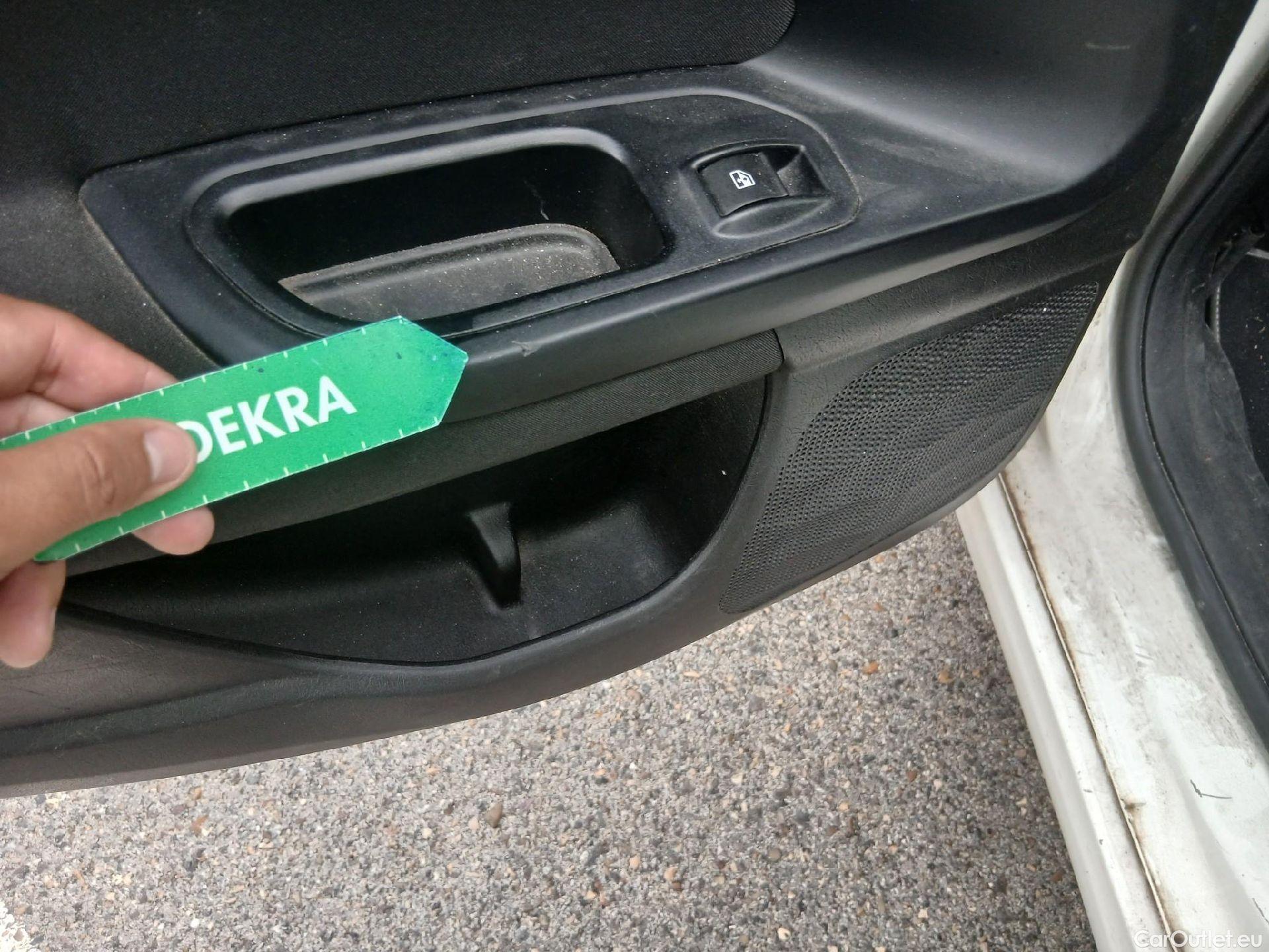  Fiat  Tipo FIAT  5p 2G berlina con portón 1.6 Business 88kW (120CV) Multijet II #9