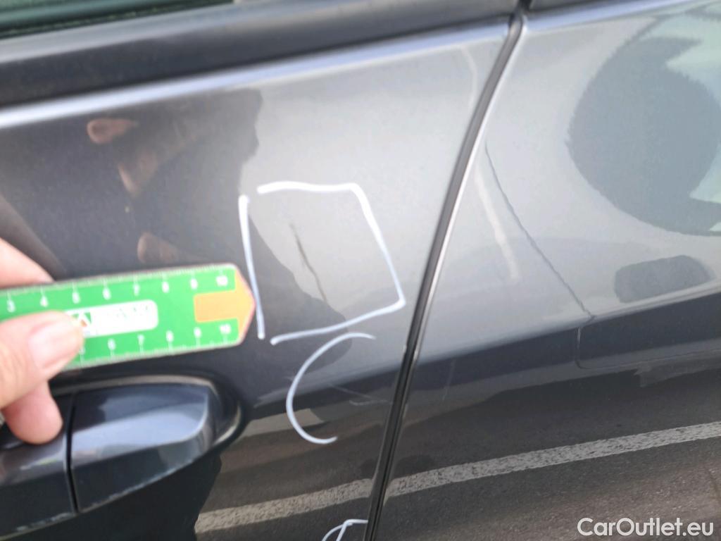  Bmw  X2 BMW  / 2017 / 5P / todoterreno sDrive18d #9