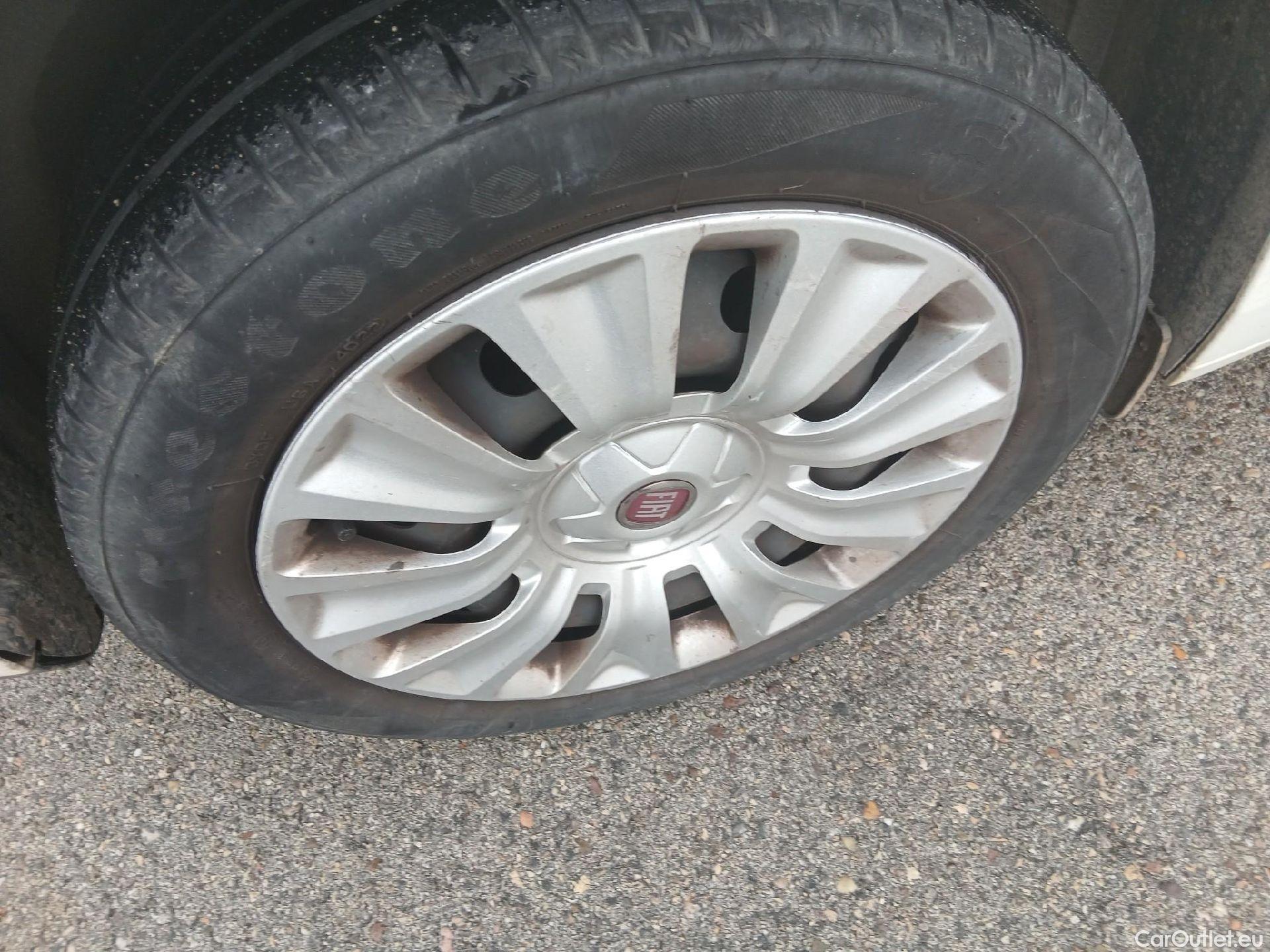  Fiat  Tipo FIAT  5p 2G berlina con portón 1.6 Business 88kW (120CV) Multijet II #47