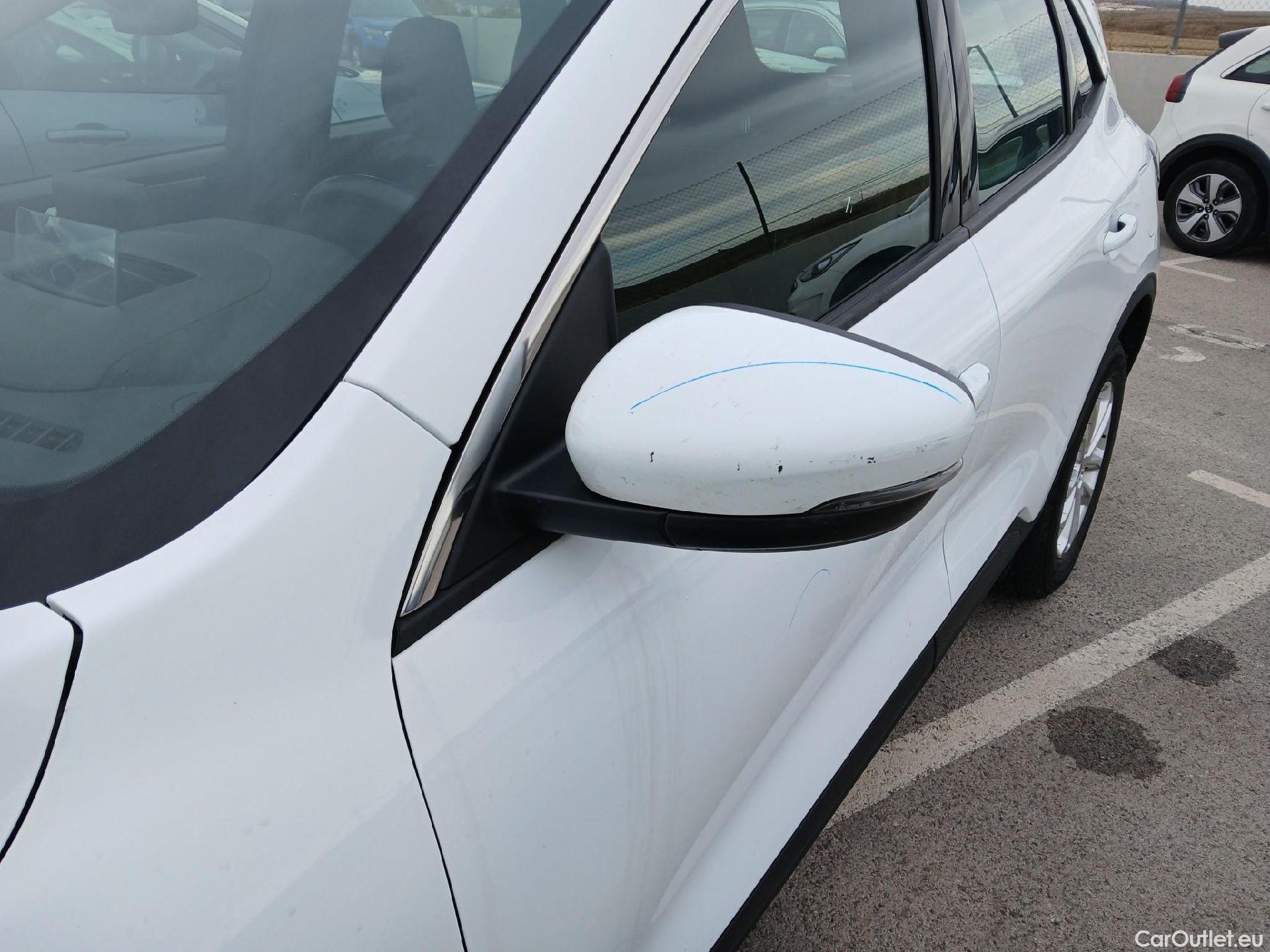  Ford  Kuga FORD  / 2019 / 5P / todoterreno Titanium 2.5 Duratec FHEV 140kW Auto #6