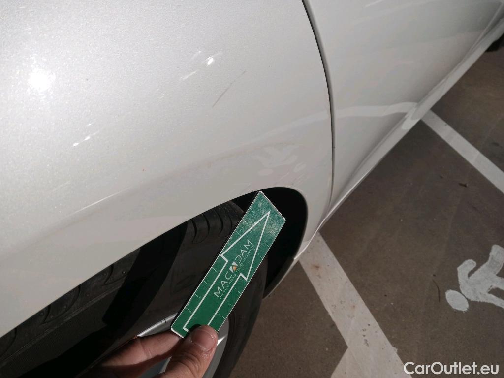  Bmw  Serie 5 BMW  / 2020 / 4P / sedán 530e #3