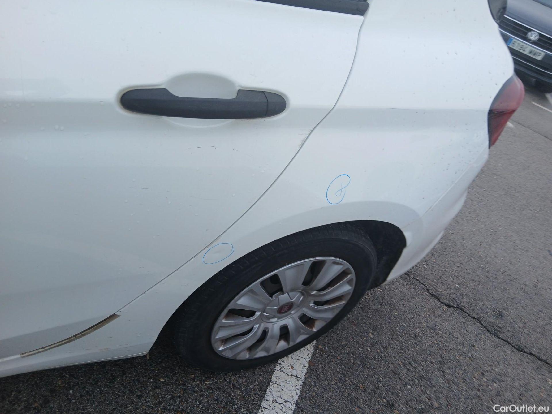  Fiat  Tipo FIAT  5p 2G berlina con portón 1.6 Business 88kW (120CV) Multijet II #34