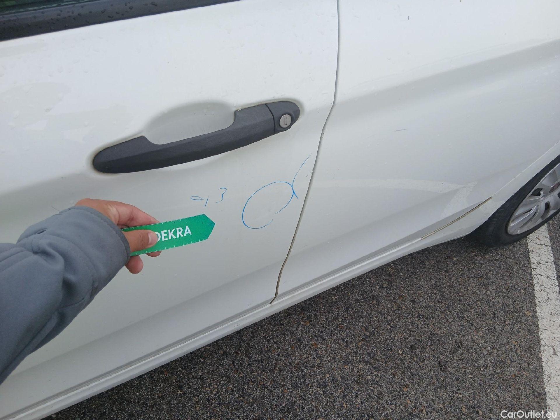  Fiat  Tipo FIAT  5p 2G berlina con portón 1.6 Business 88kW (120CV) Multijet II #28