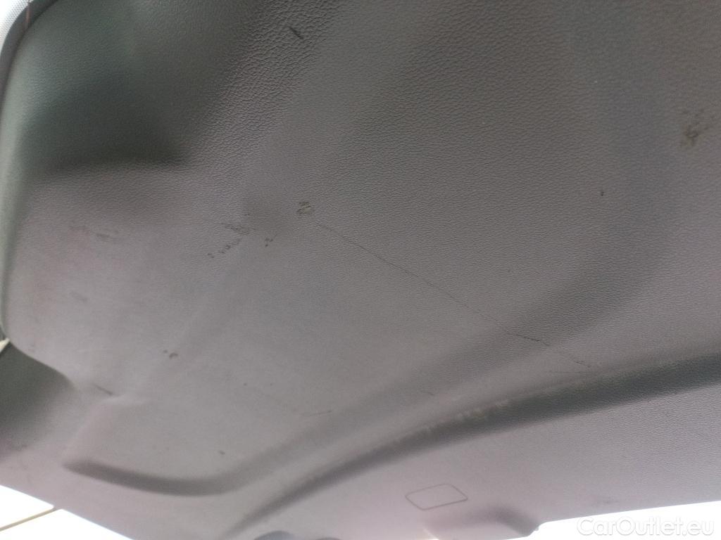  Ford  Kuga FORD  / 2016 / 5P / todoterreno 1.5 EcoBoost 88kW 4x2 Trend+ (CX) #33