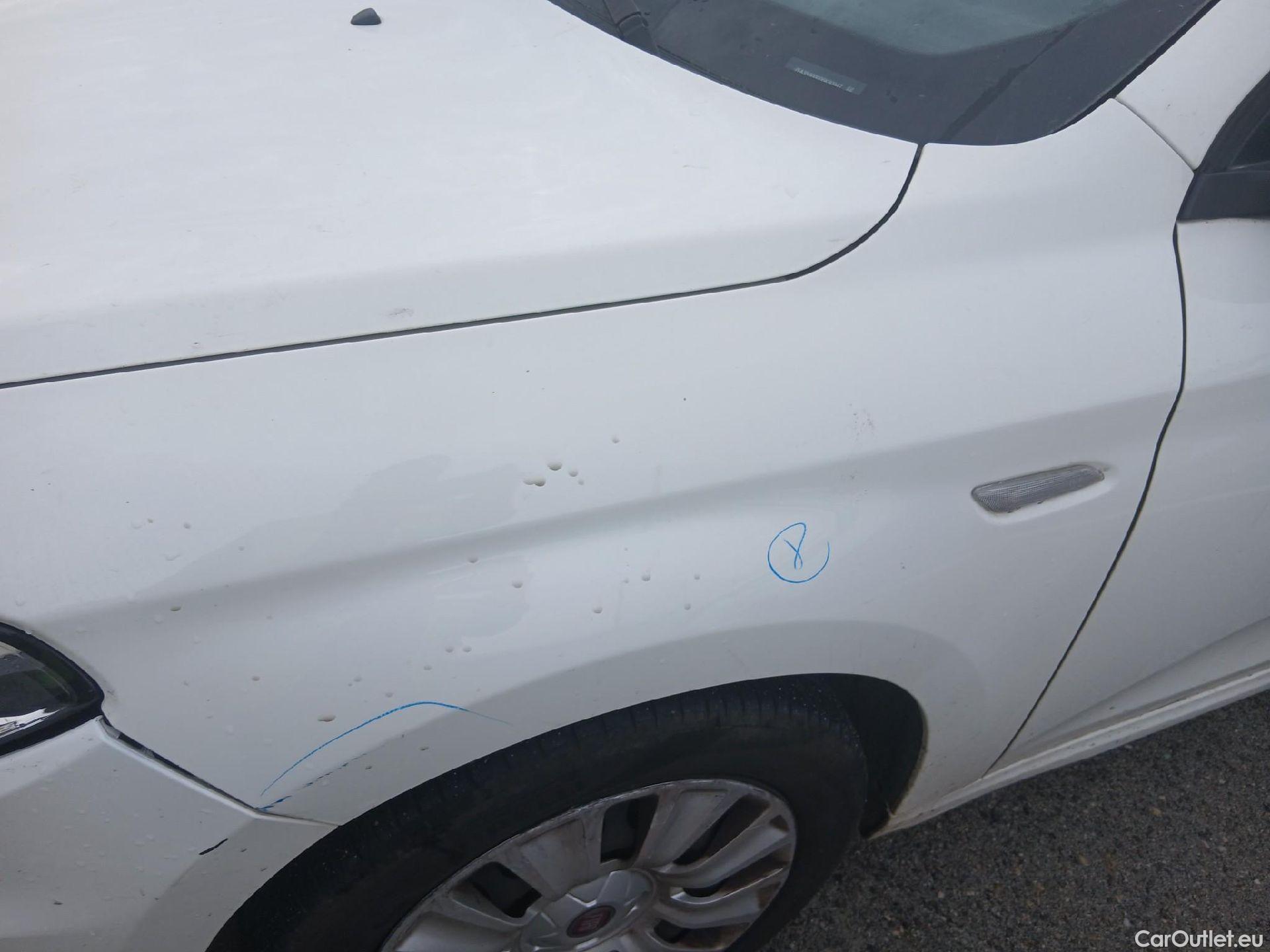  Fiat  Tipo FIAT  5p 2G berlina con portón 1.6 Business 88kW (120CV) Multijet II #25