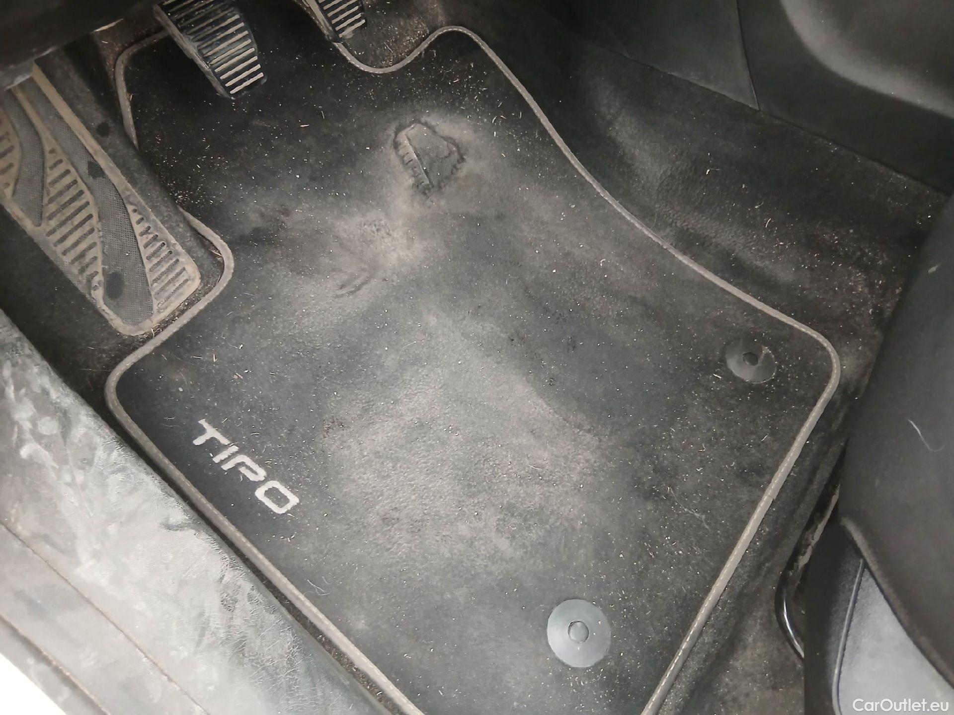  Fiat  Tipo FIAT  5p 2G berlina con portón 1.6 Business 88kW (120CV) Multijet II #8