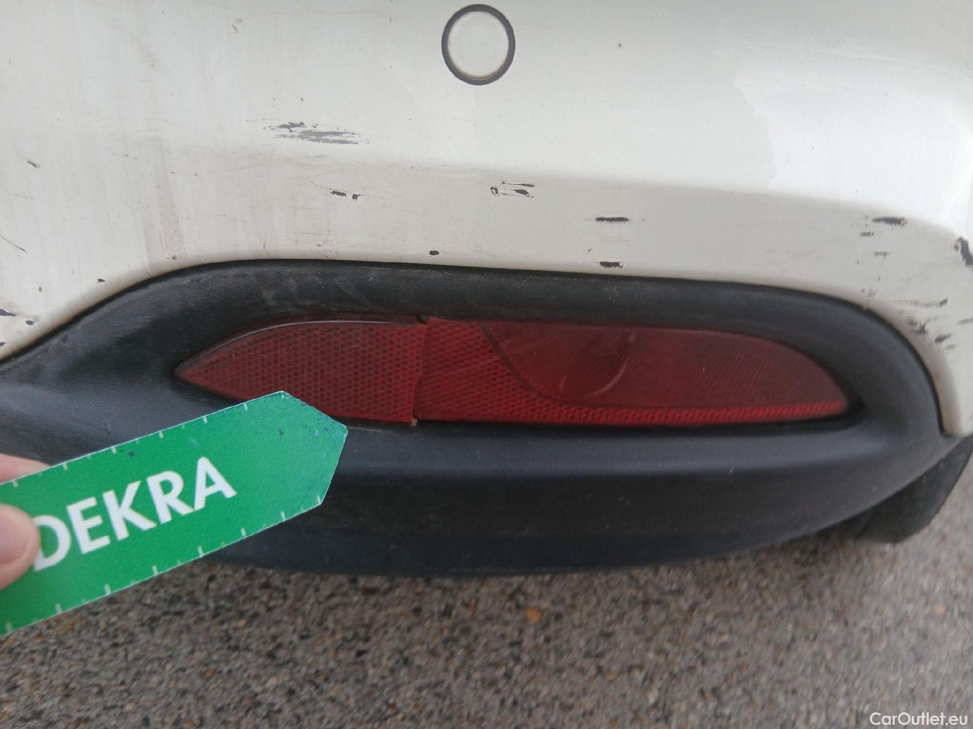  Fiat  Tipo FIAT  5p 2G berlina con portón 1.6 Business 88kW (120CV) Multijet II #38