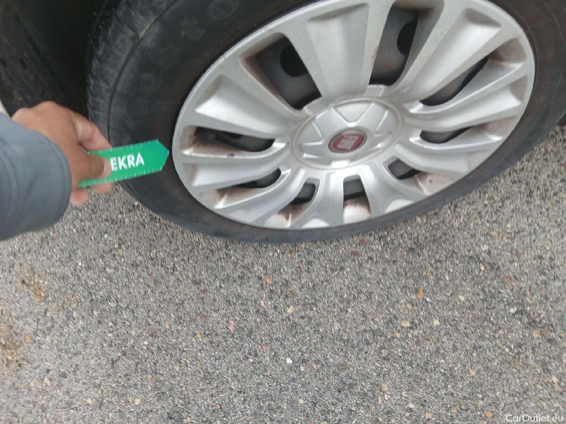  Fiat  Tipo FIAT  5p 2G berlina con portón 1.6 Business 88kW (120CV) Multijet II #46