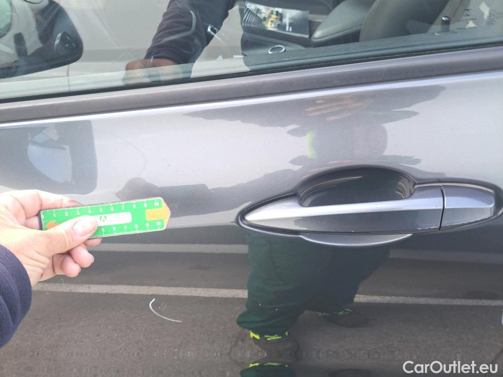  Bmw  X2 BMW  / 2017 / 5P / todoterreno sDrive18d #34