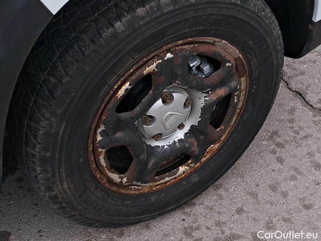  Dacia  Duster DACIA  / 2018 / 5P / todoterreno Essential Blue dCi 85kW (115CV) 4X4 #17