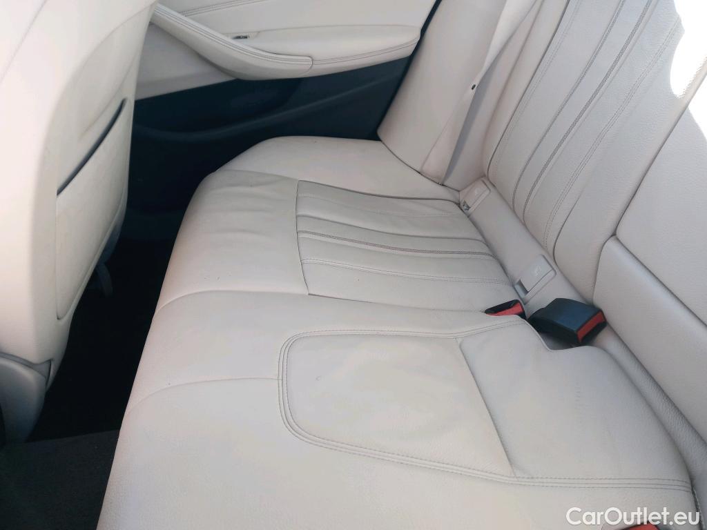  Bmw  Serie 5 BMW  / 2020 / 4P / sedán 530e #22