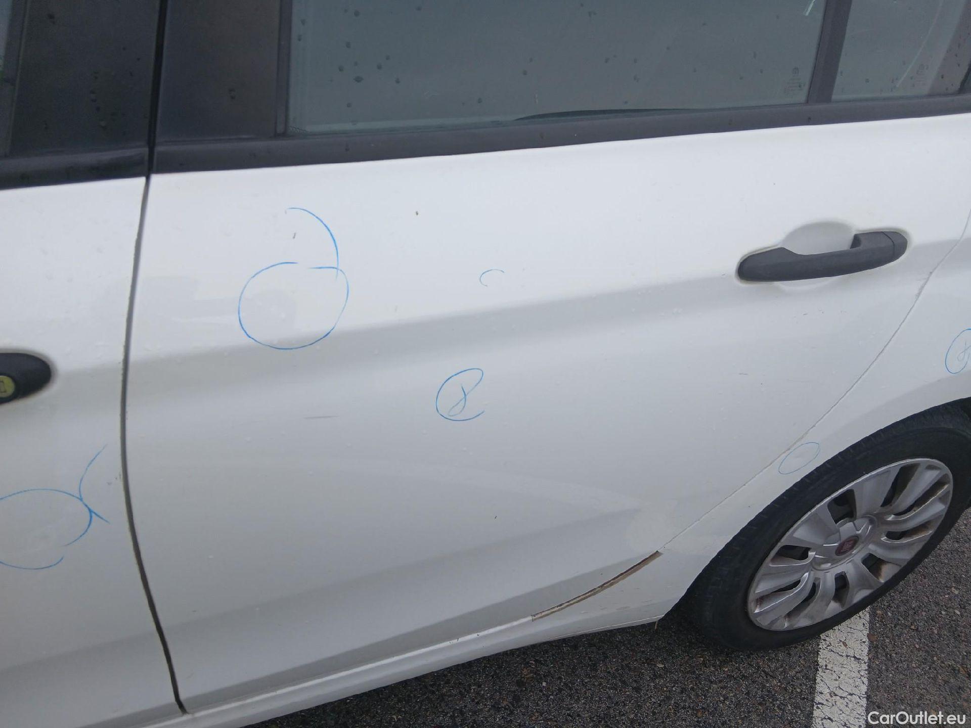  Fiat  Tipo FIAT  5p 2G berlina con portón 1.6 Business 88kW (120CV) Multijet II #31