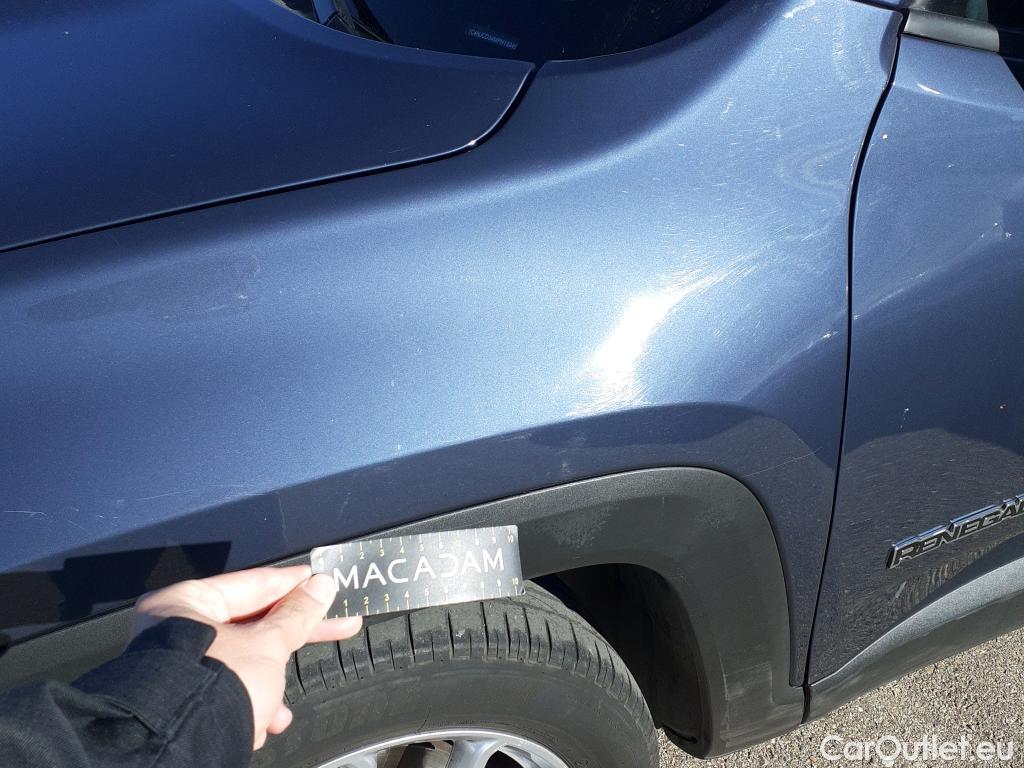  Jeep  Patriot JEEP Renegade / 2014 / 5P / todoterreno Limited 1.0G 88kW (120CV) 4x2 #24