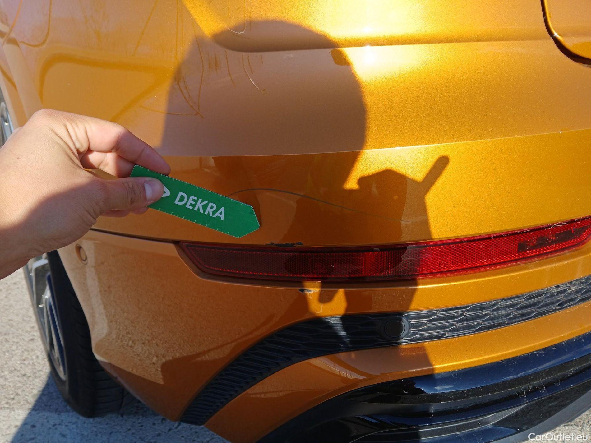  Audi  Q8 AUDI  / 2018 / 5P / todoterreno 55 TFSIe 280kW Black L quattro tiptronic #8