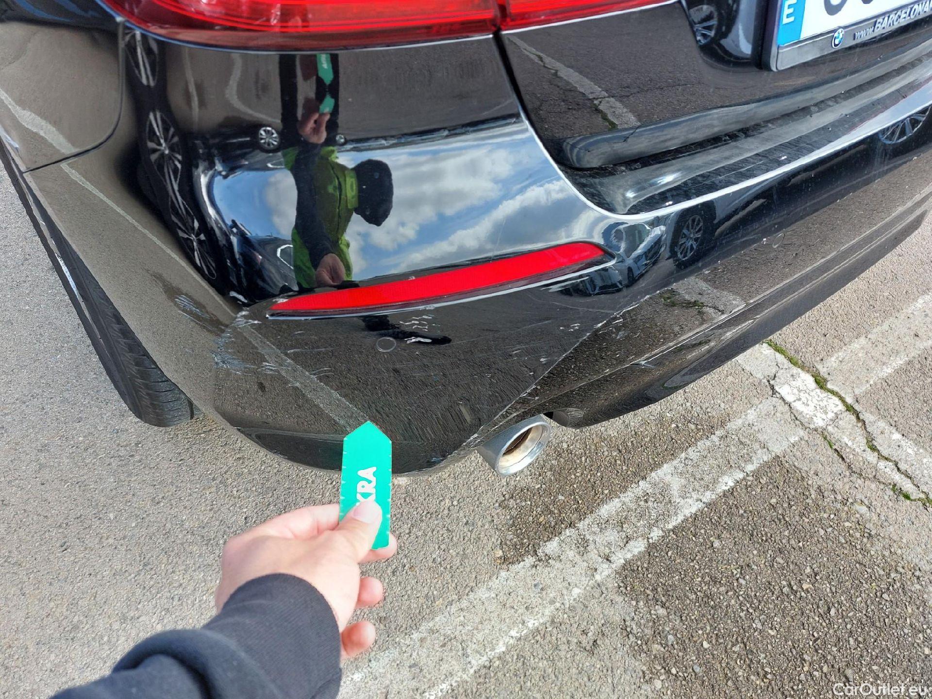  Bmw  Serie 1 BMW  / 2019 / 5P / berlina con portón 118i #22