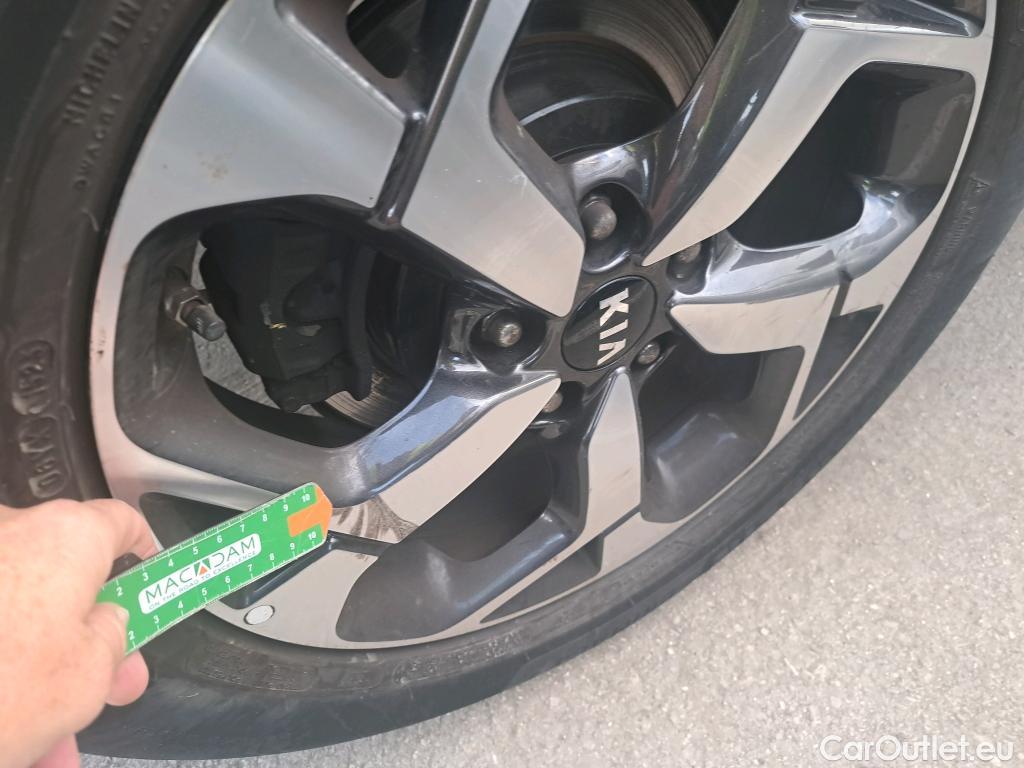  KIA  Sportage  Drive Plus 2WD 1.6 CRDi 135CV MT6 E6dT #10