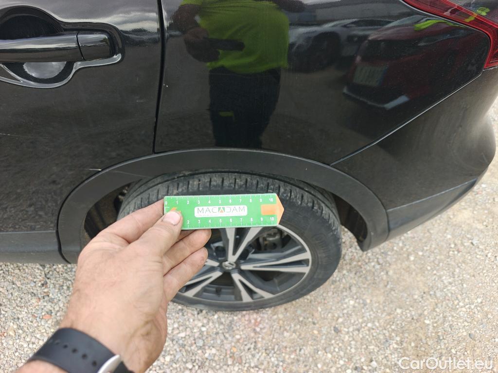  Nissan  Qashqai NISSAN  / 2017 / 5P / todoterreno DIG-T 117 kW (160 CV) E6D DCT N-CONNECTA #37