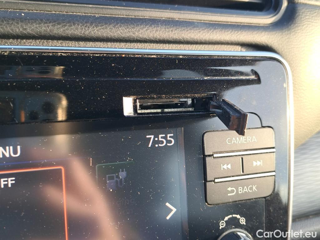  Nissan  Leaf NISSAN  / 2017 / 5P / berlina con portón 40kWh N-Connecta #10