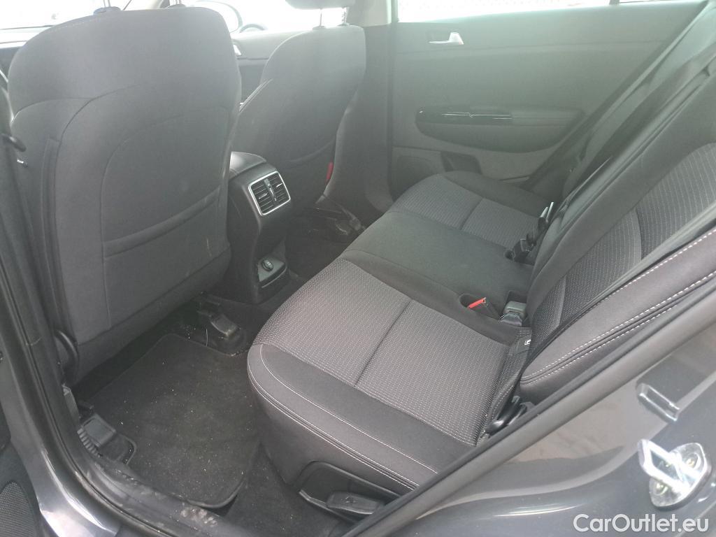  KIA  Sportage  Drive Plus 2WD 1.6 CRDi 135CV MT6 E6dT #16