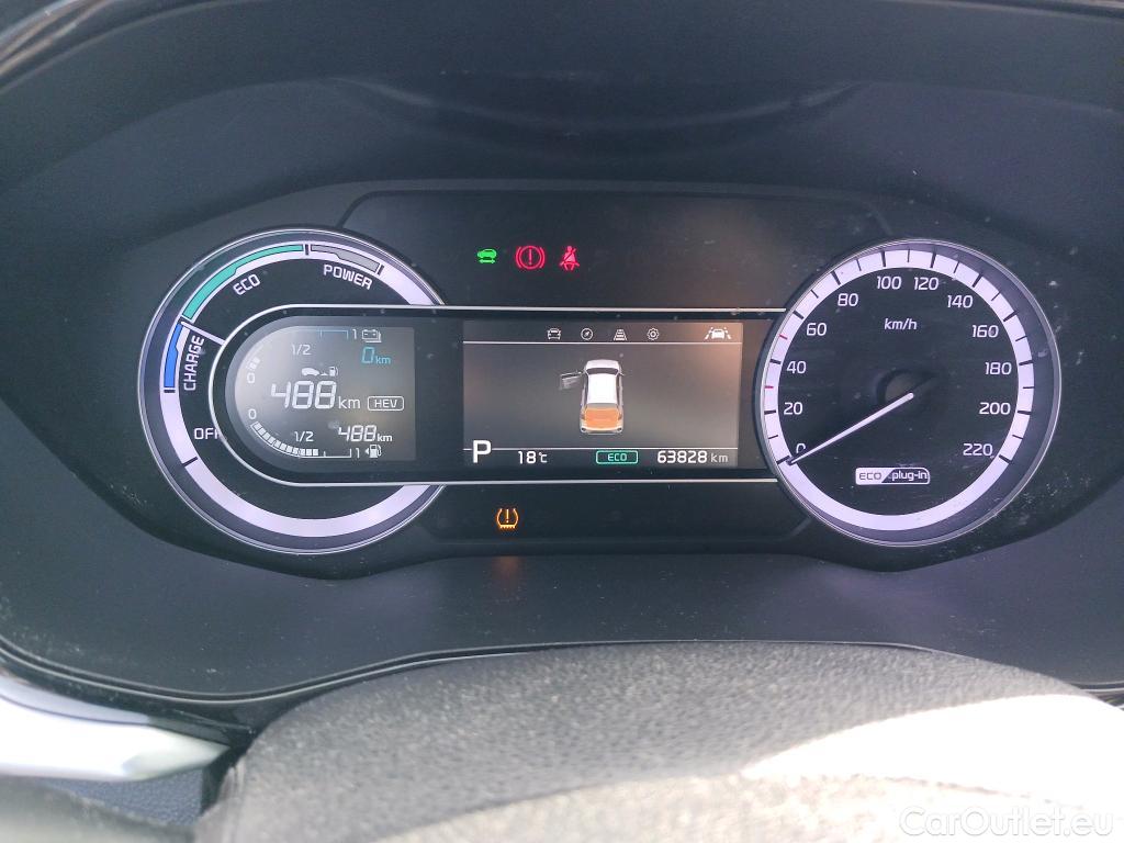  KIA  Niro KIA  / 2019 / 5P / crossover 1.6 GDi PHEV 104kW (141CV) Drive #20