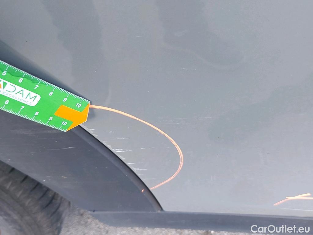  Mini  Cooper MINI MINI / 2014 / 3P / berlina con portón ONE #31