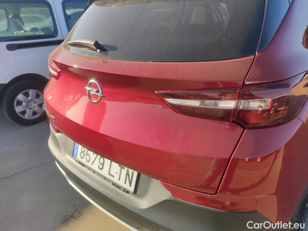  Opel   Grandland X OPEL / 2017 / 5P / todoterreno 1.2 Turbo Ultimate Auto #29