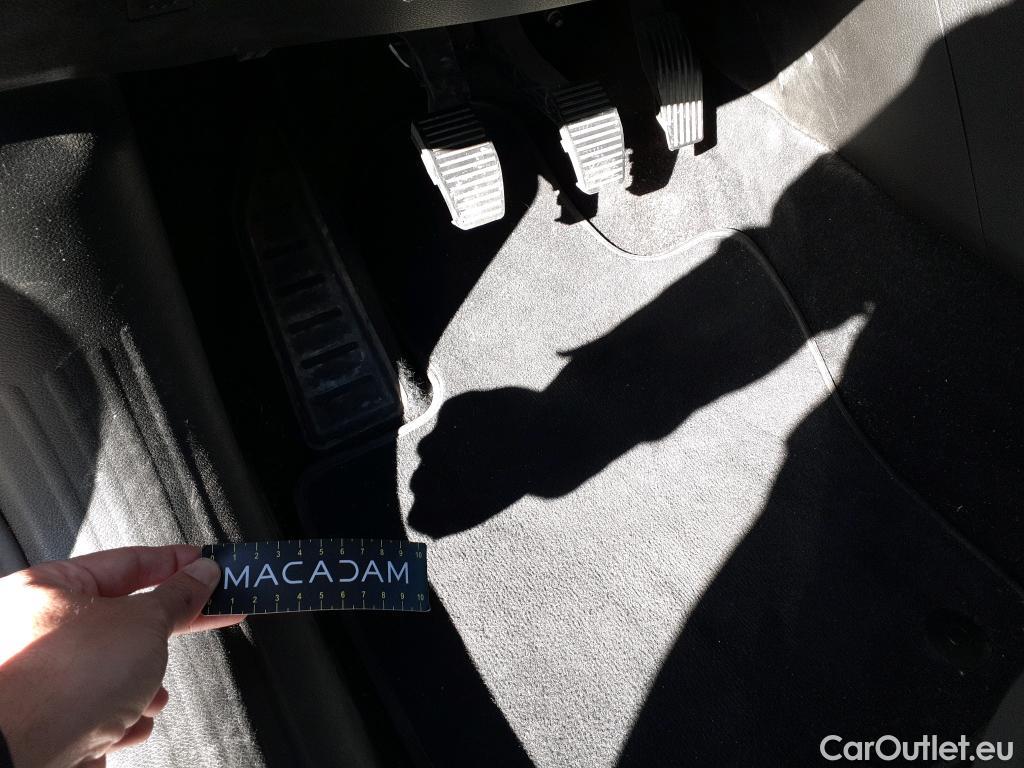  Jeep  Patriot JEEP Renegade / 2014 / 5P / todoterreno Limited 1.0G 88kW (120CV) 4x2 #38