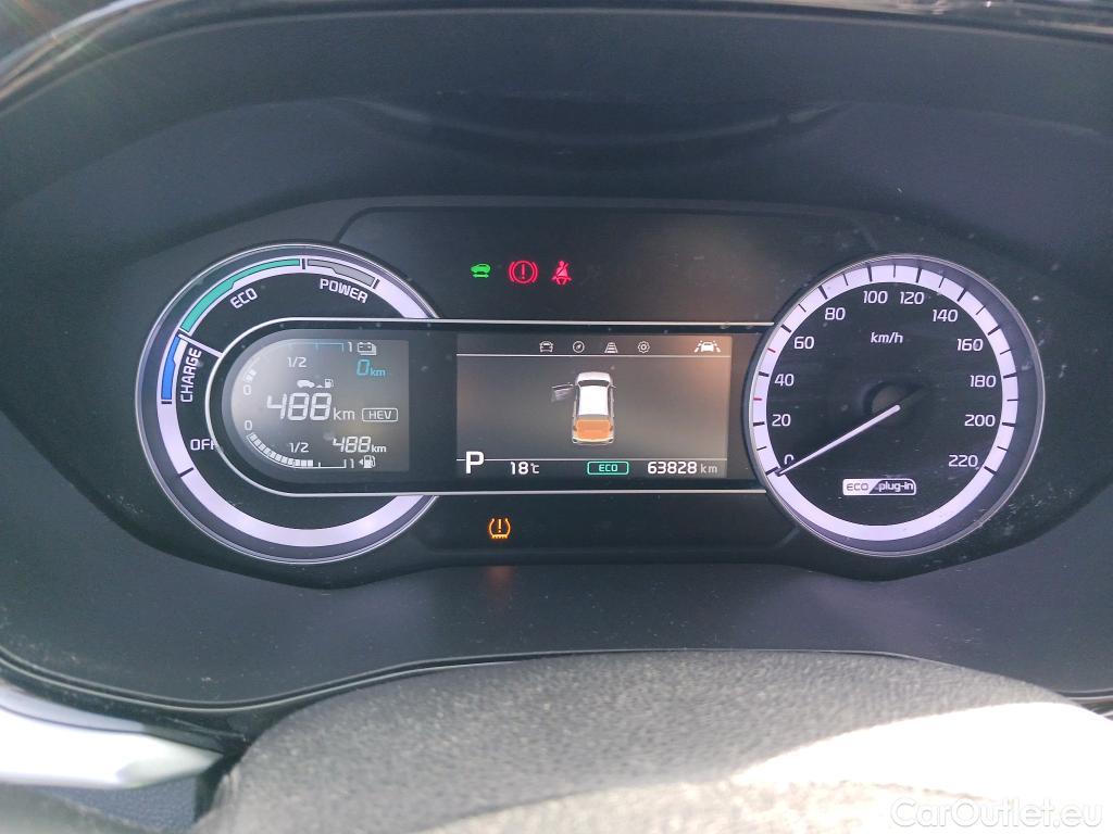  KIA  Niro KIA  / 2019 / 5P / crossover 1.6 GDi PHEV 104kW (141CV) Drive #19