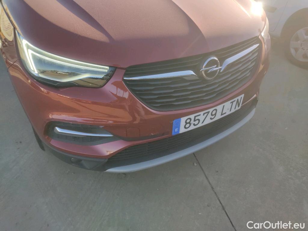  Opel   Grandland X OPEL / 2017 / 5P / todoterreno 1.2 Turbo Ultimate Auto #19