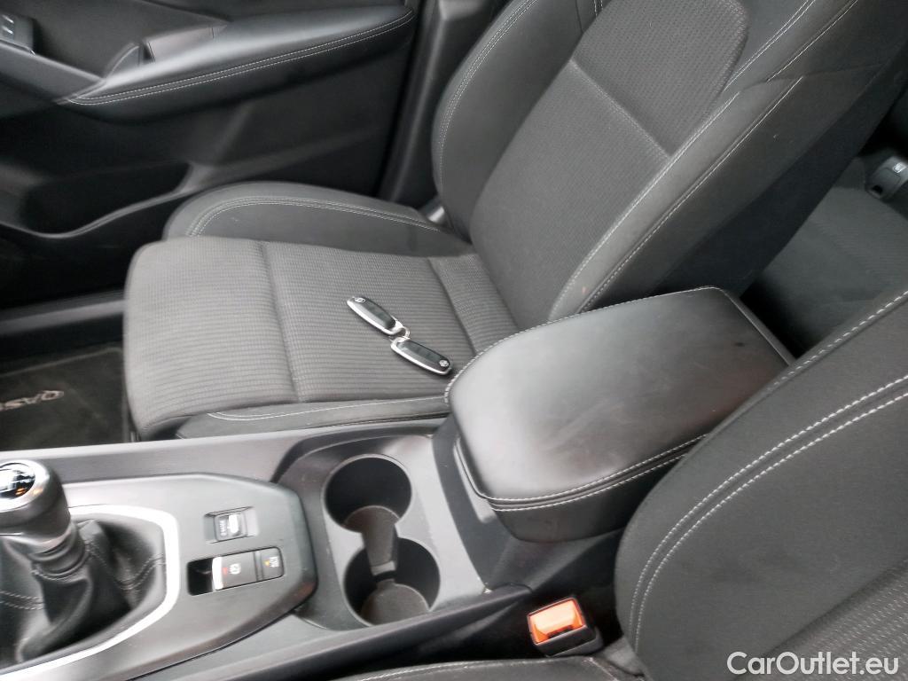  Nissan  Qashqai NISSAN  / 2021 / 5P / todoterreno DIG-T 103kW (140CV) mHEV 4x2 Acenta #6