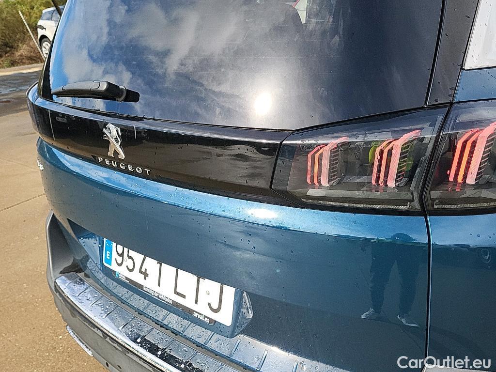  Peugeot  5008 PEUGEOT  / 2020 / 5P / todoterreno 1.5 BlueHDi 96kW S&S Allure Pack EAT8 #3