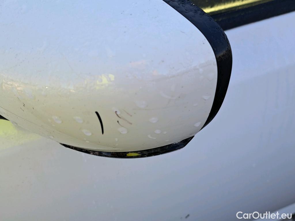  Nissan  Leaf NISSAN  / 2017 / 5P / berlina con portón 40kWh N-Connecta #8