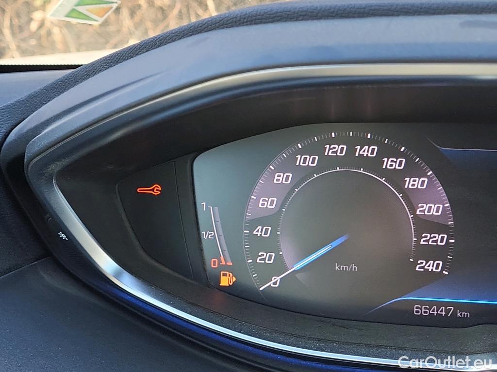  Peugeot  3008  Active Pack 1.2 PureTech 130CV MT6 E6d #18