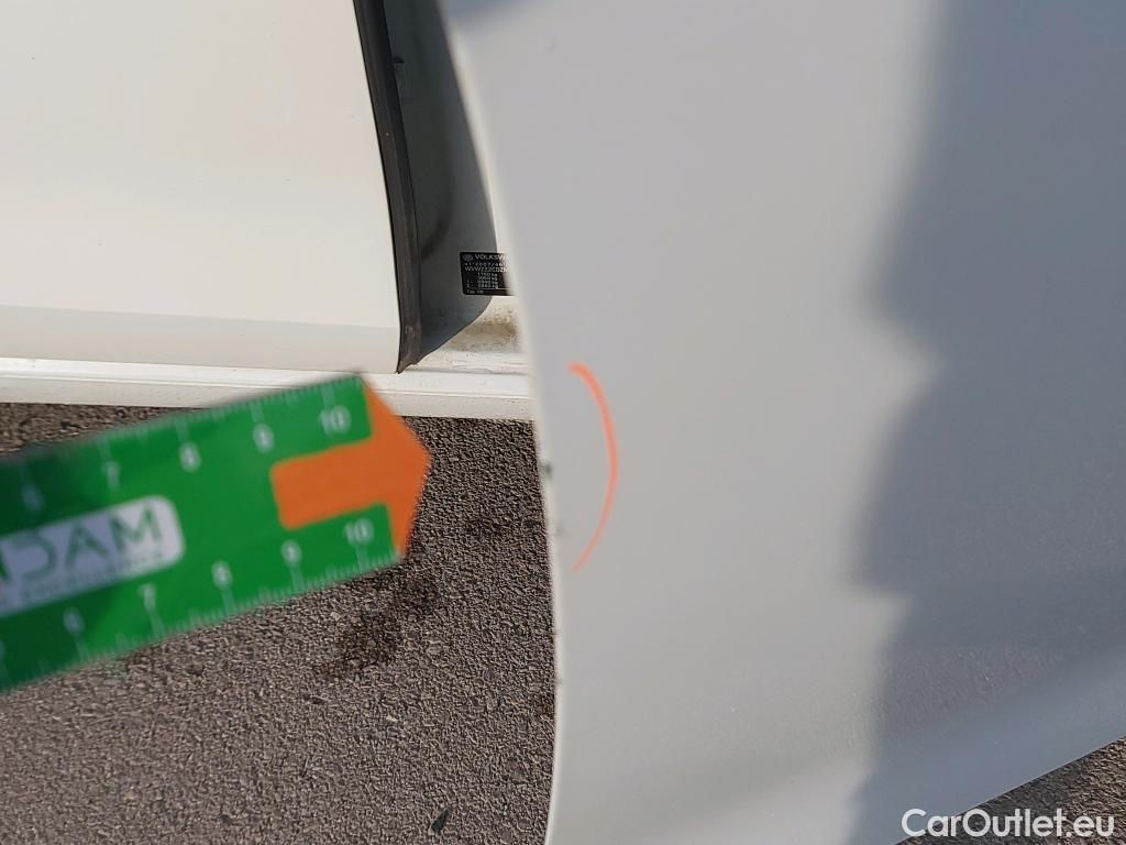  Volkswagen  Golf  VOLKSWAGEN / 2020 / 5P / berlina con portón 1.0 TSI 81kW (110CV) #38