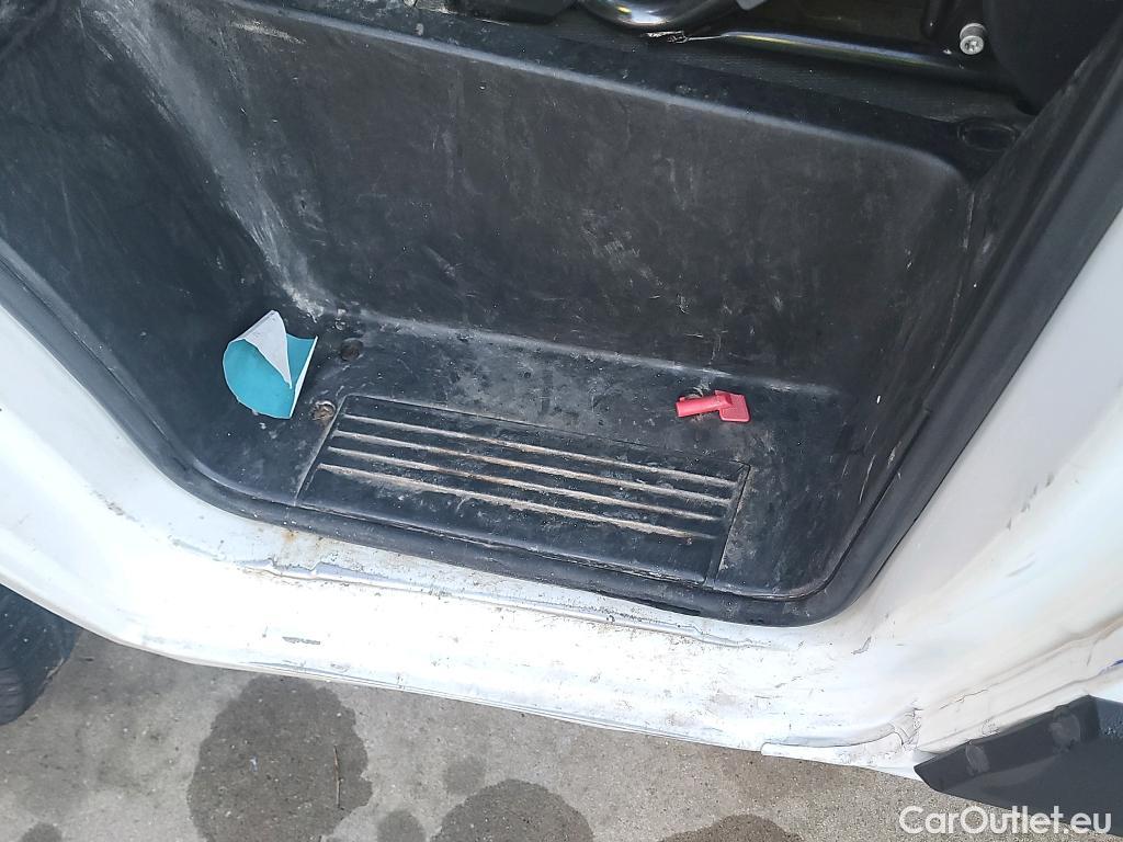  Citroen  Jumper CITROEN  / 2014 / 2P / chasis cabina BlueHDi 96KW (130CV) C.Cab. 35 Heavy L2S #17