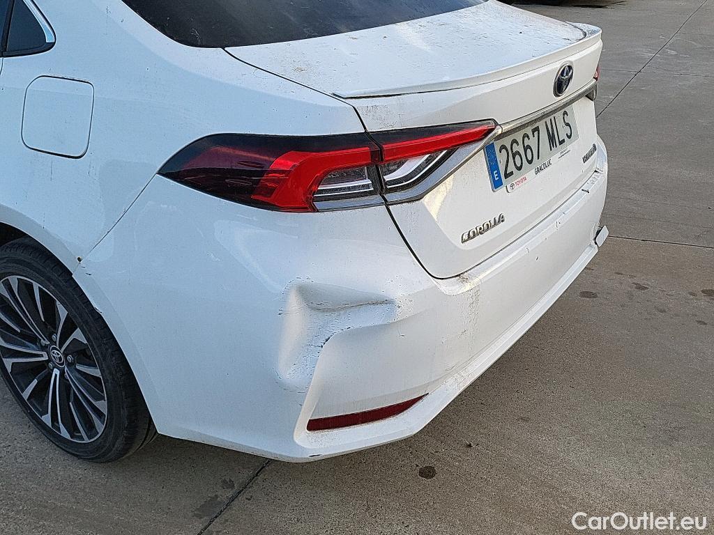  Toyota  Corolla TOYOTA  / 2019 / 4P / sedán 140H Style #3