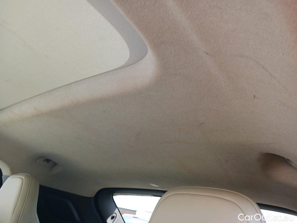  Volvo  XC 40 VOLVO XC40 / 2017 / 5P / todoterreno 1.5 T5 Twin Business Plus Auto #19