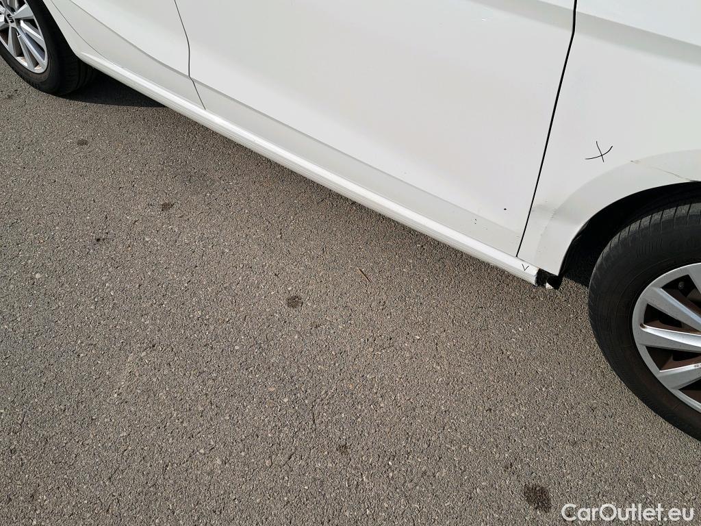  Seat  Ibiza SEAT  / 2017 / 5P / berlina con portón 1.0 TSI 81kW (110CV) Style Plus (AC) #5