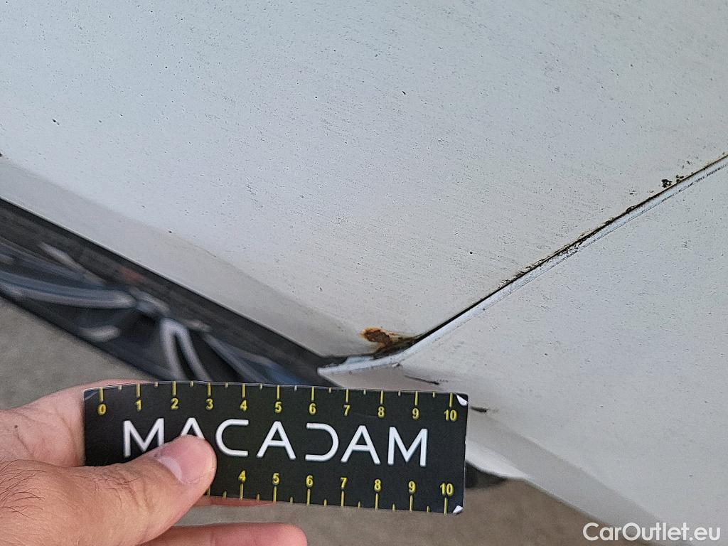  Toyota  Corolla TOYOTA  / 2019 / 4P / sedán 140H Style #8