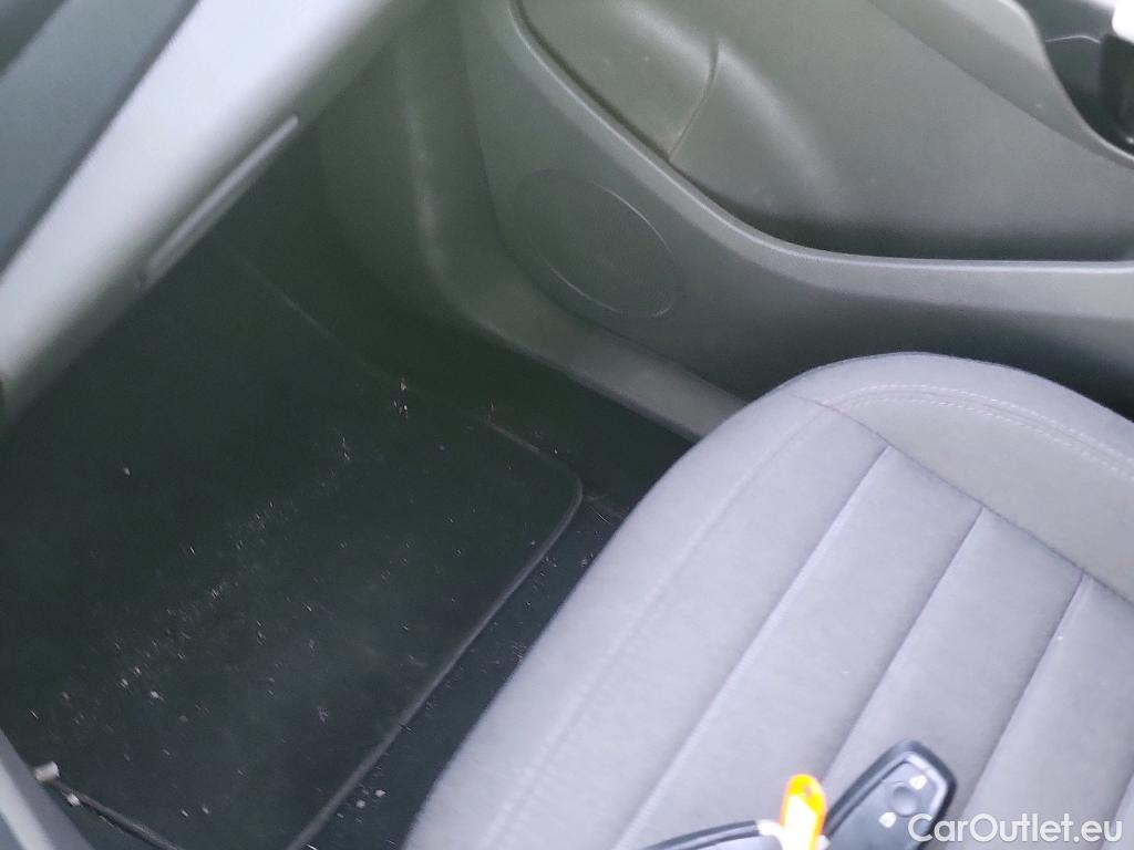  Ford  Grand Tourneo FORD  Connect / 2013 / 5P / monovolumen 1.5 TDCi 74kW (100CV) Titanium #18