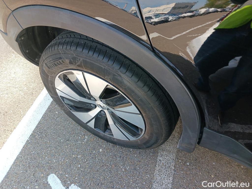  Volvo  XC 40 VOLVO XC40 / 2017 / 5P / todoterreno 1.5 T5 Twin Business Plus Auto #53