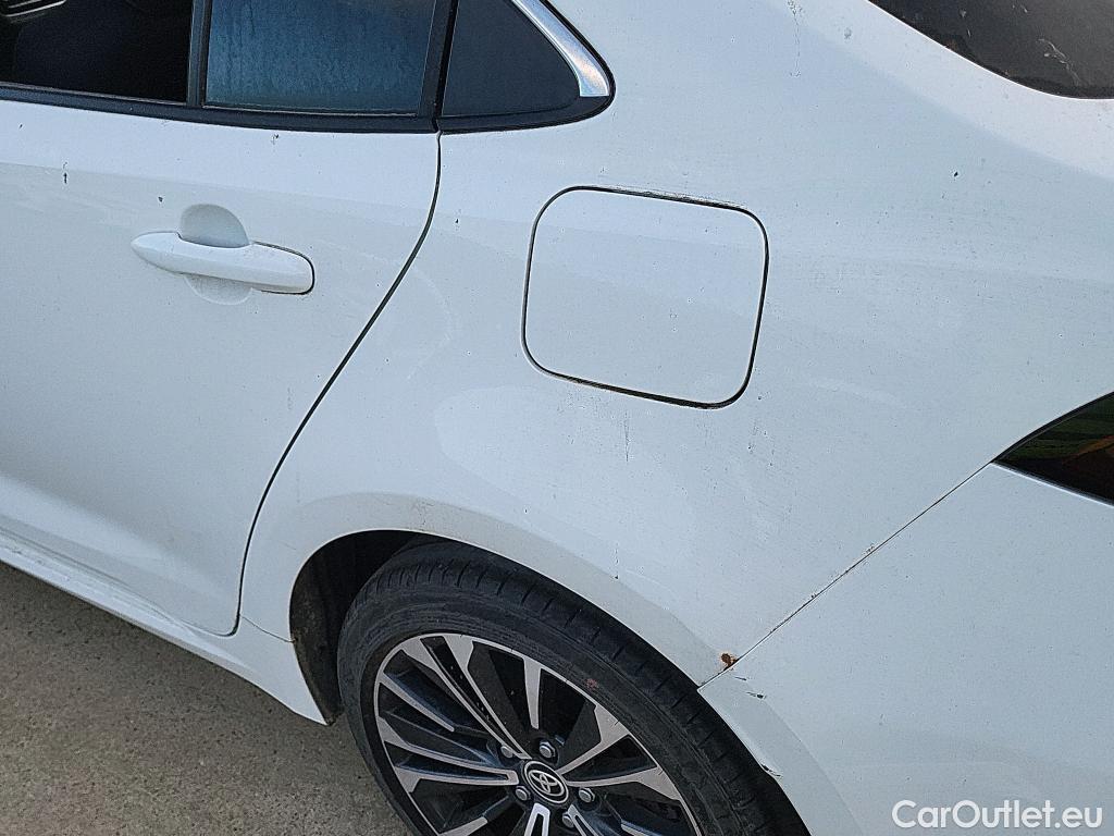  Toyota  Corolla TOYOTA  / 2019 / 4P / sedán 140H Style #7