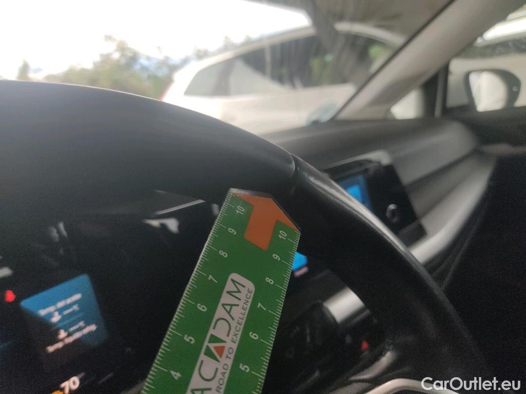  Volkswagen  Golf  VOLKSWAGEN / 2020 / 5P / familiar 2.0 TDI 85kW (115CV) Variant #11